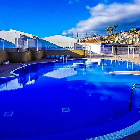 Happy Days Tenerife - Island Village Mini Golf 公寓 阿德耶