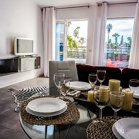 Happy Days Tenerife - Island Village Mini Golf Apartment Costa Adeje (Tenerife)